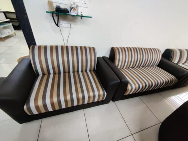 BRANDED SOFA -15