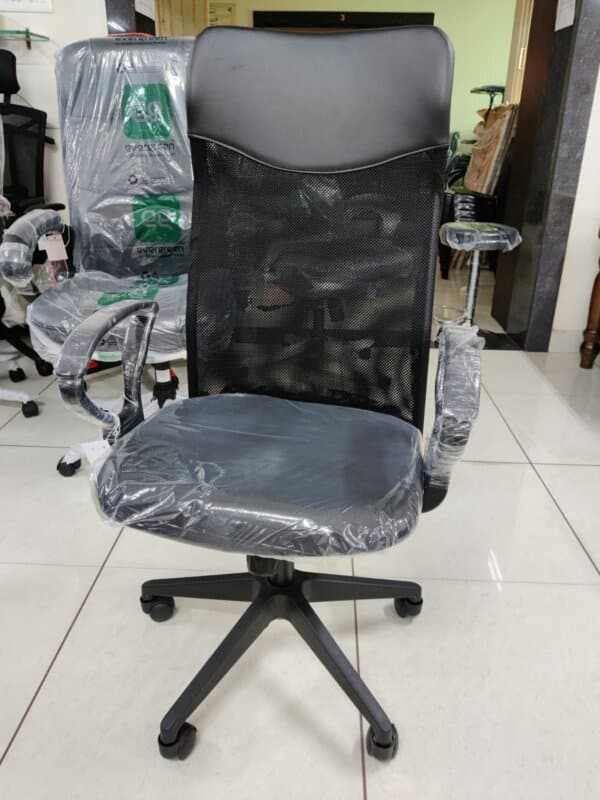 HIGH BACK OFFICE CHAIR -8