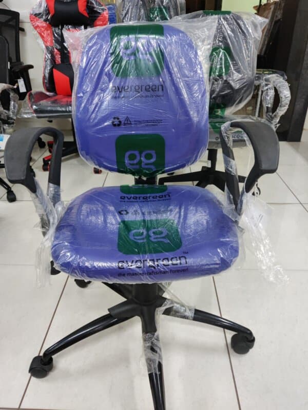 MEDIUM BACK OFFICE CHAIR -4